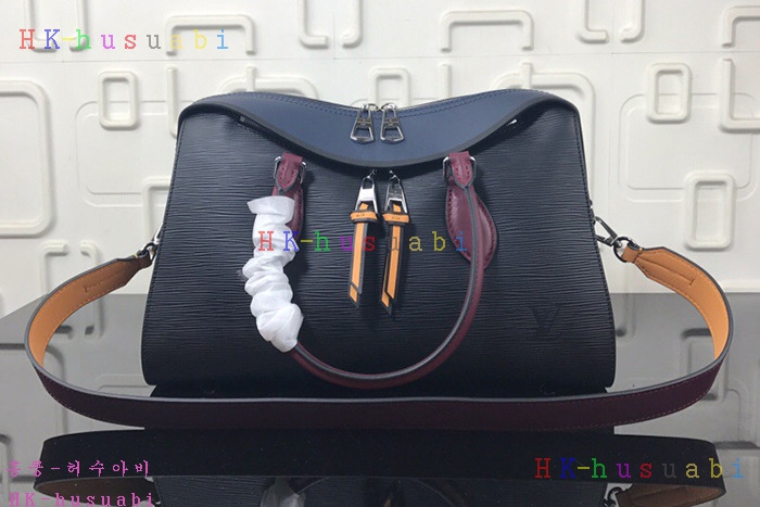 �ڹ̷��ޡ� ���̺��� ƥ������ M53443