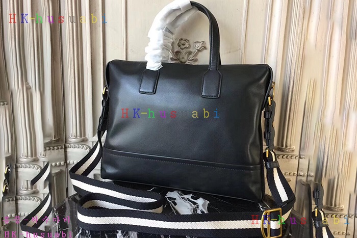 �ڹ̷��ޡ� �߸� �Ż� �������� BL85088