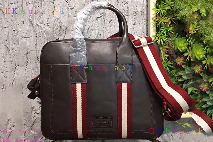 �ڹ̷��ޡ� �߸� �Ż� �������� BL780170