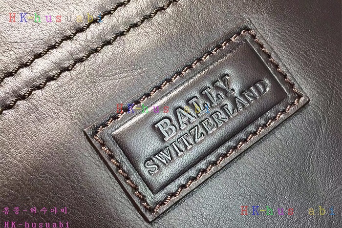 �ڹ̷��ޡ� �߸� ������ ũ�ν��� BL650170