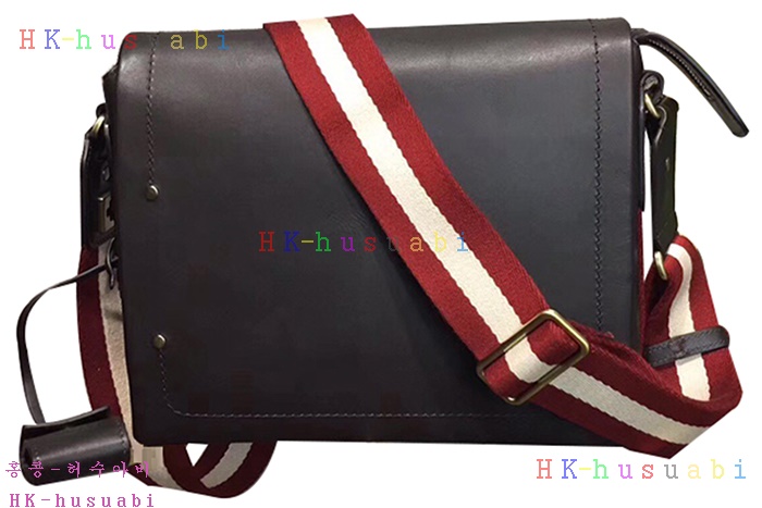 �ڹ̷��ޡ� �߸� ������ ũ�ν��� BL700160