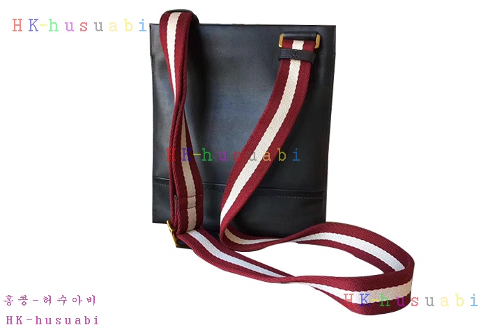 �ڹ̷��ޡ� �߸� ������ ũ�ν��� BL52088