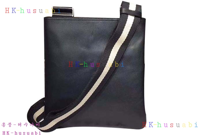 �ڹ̷��ޡ� �߸� ������ ũ�ν��� BL520170-2