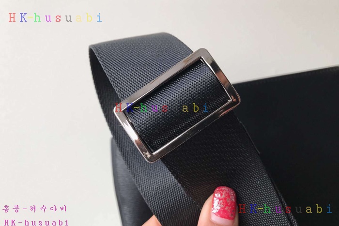 �ڹ̷��ޡ� ������ �Ż� ũ�ν���  MB58091441