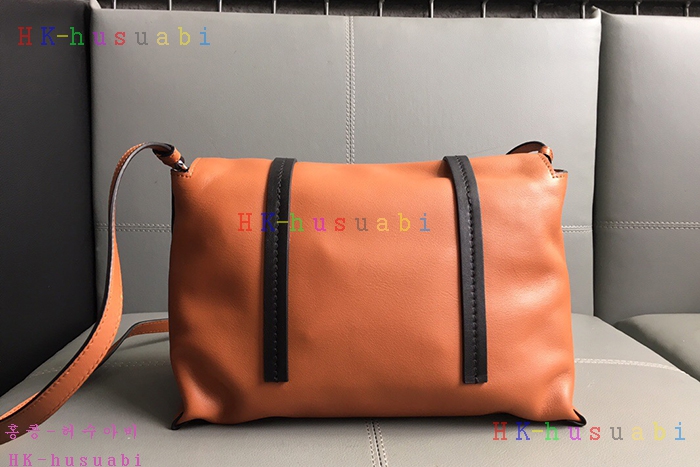 �ڹ̷��ޡ� �̿�̿� �ΰ� �÷� ����� MU 5BD073-3