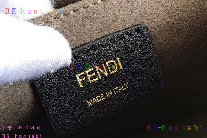 �ڹ̷��ޡ���� ĭ���� ��Ʈ����� FD699950-4