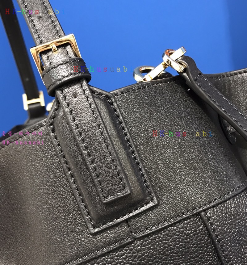 �ڹ̷��ޡ� �ο��� ���� ��Ŷ�� LW 327.12KR99