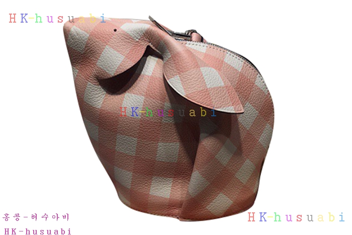 �ڹ̷��ޡ� �ο��� �䳢 ũ�ν��� LW 3650