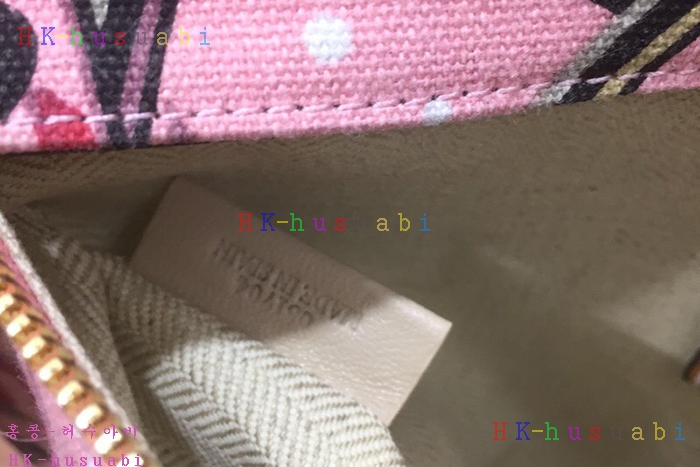 �ڹ̷��ޡ� �ο��� Ŭ��ġ��    LW 88523