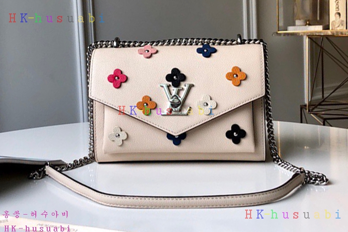 �ڹ̷��ޡ� ���̺��� ���̶��� BB M53080