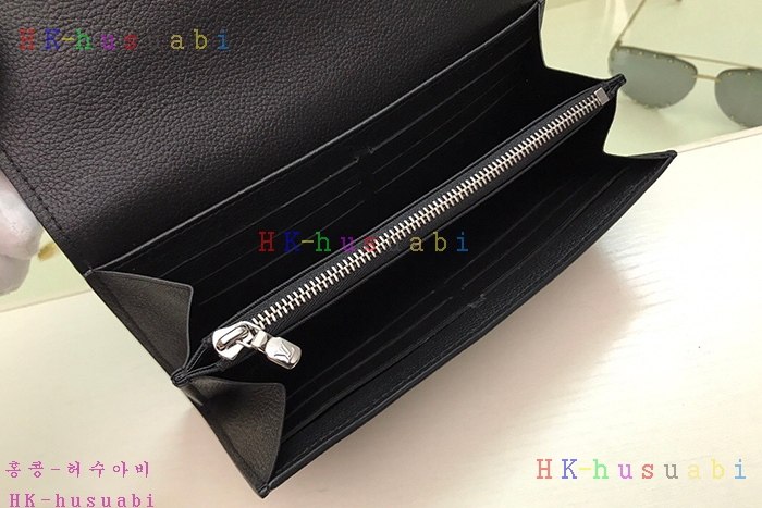 �ڹ̷��ޡ� ���̺��� ���̶��� ������ M62530