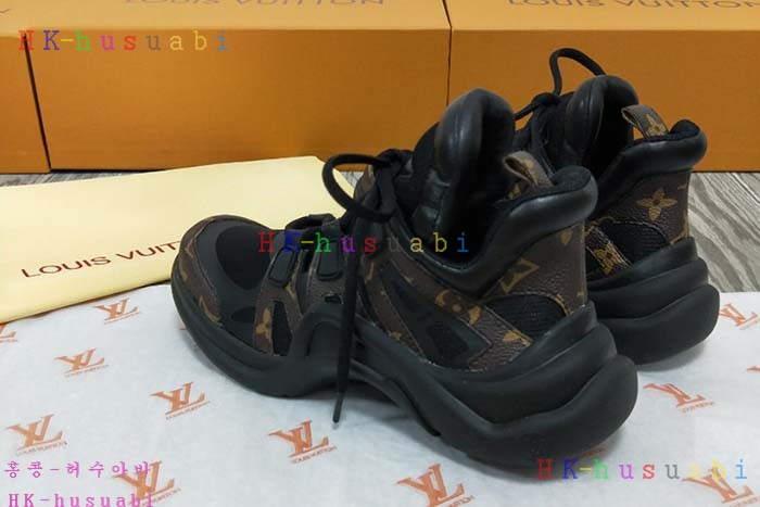 �ڹ̷��ޡڷ��̺��� �������� �Ź� LV954118-2