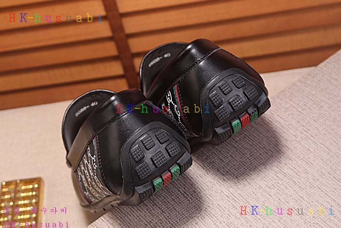 NEW 2018SS ���� ������ ����Ŀ�� GU644511