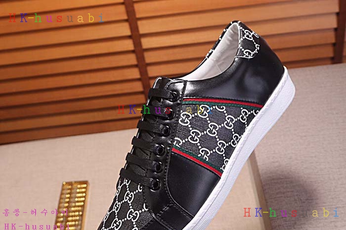 NEW 2018SS ���� ������ ����Ŀ�� GU644513