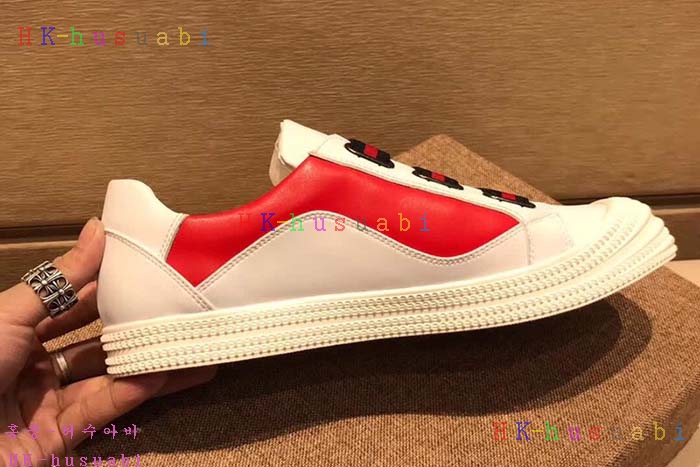 NEW 2018SS ���� ������ ����Ŀ�� GU784440