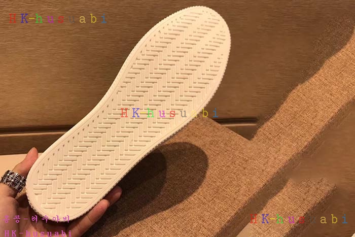 NEW 2018SS ���� ������ ����Ŀ�� GU784442