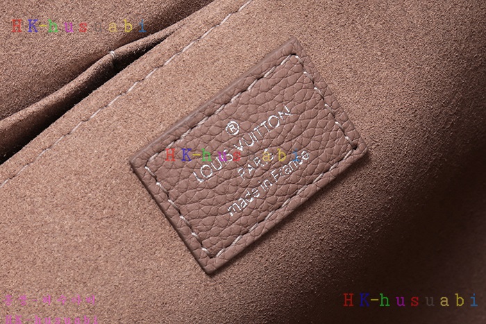 �ڹ̷��ޡ� ���̺��� ���̶��� ��Ʈ�� M54877