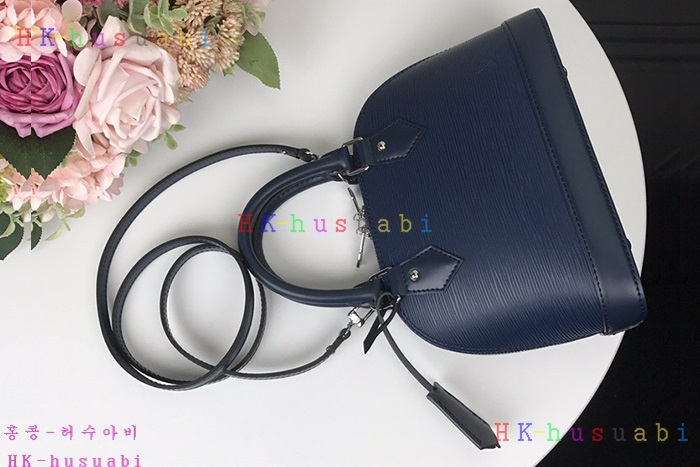 �ڹ̷��ޡ� 2018SS ���̺��� �˸� BB  M40301