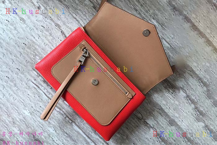 2017F/W �Ż� ����� ������ ũ�ν� �� GV779922-4