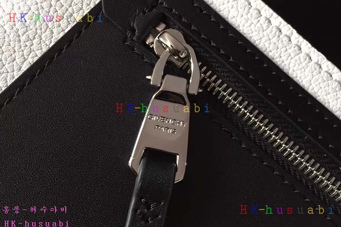  2017F/W �Ż� ����� ������ ũ�ν� �� GV779922-2