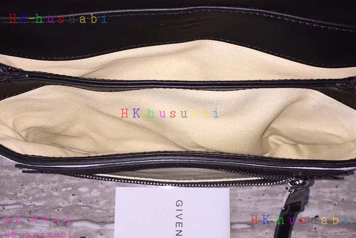  2017F/W �Ż� ����� ������ ũ�ν� �� GV779922-2