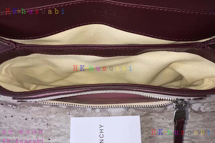 2017F/W �Ż� ����� ������ ũ�ν� �� GV779922-6