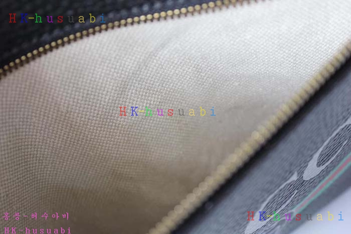 �ڹ̷��ޡ� 2018SS ���� ����Ʈ ũ�ν��� GU 523591-2