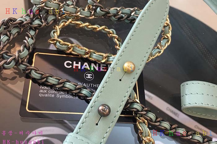 �ڹ̷��ޡ� 2018SS ���� ���긮�� ȣ���� CH A93824-4