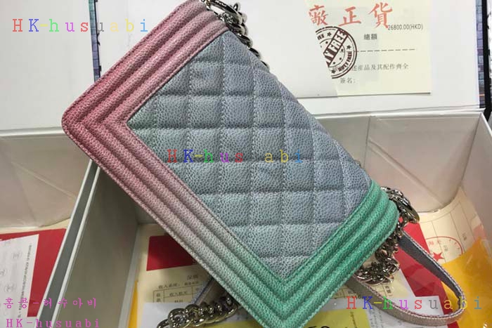 �ڹ̷��ޡ� 2018SS ���� ���̹� CH 67085-2