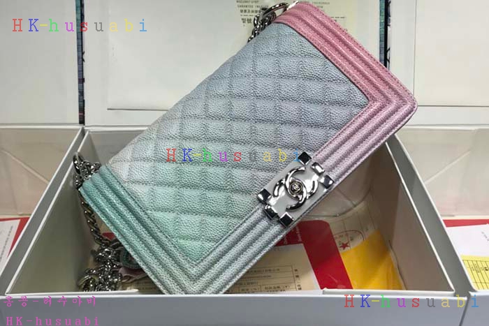 �ڹ̷��ޡ� 2018SS ���� ���̹� CH 67086-2