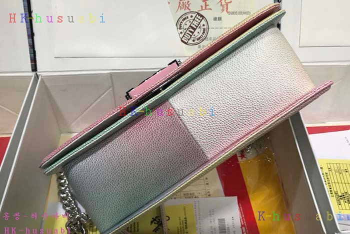 �ڹ̷��ޡ� 2018SS ���� ���̹� CH 67086-3