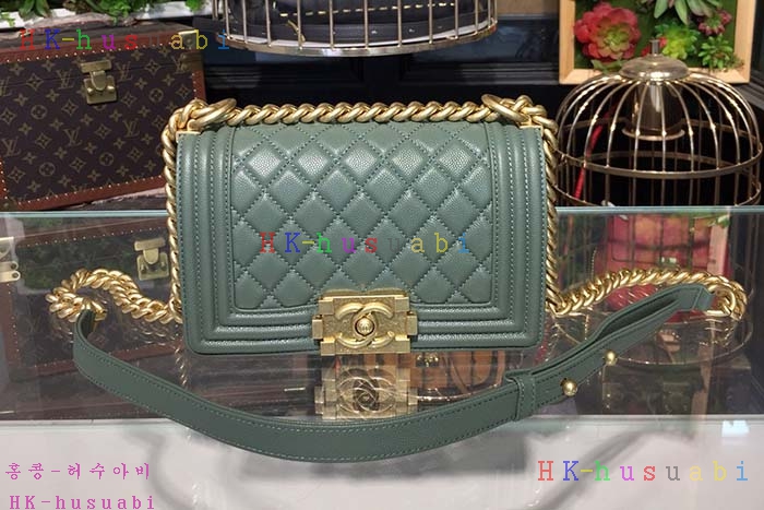 �ڹ̷��ޡ� 2018SS ���� ���̹�  CH A67085