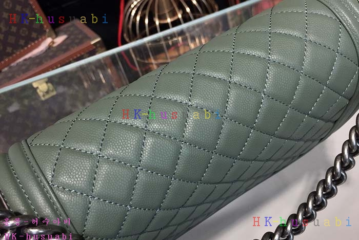 �ڹ̷��ޡ� 2018SS ���� ���̹�  CH A67086