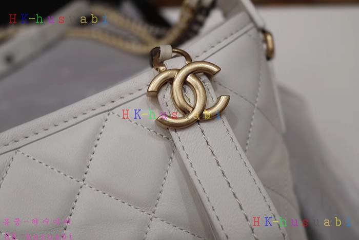 �ڹ̷��ޡ� 2018SS ���� ���긮�� ȣ���� �̵� CH A93824