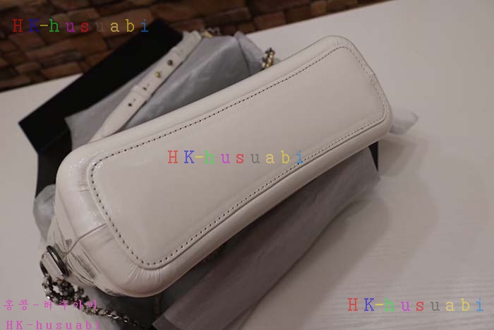 �ڹ̷��ޡ� 2018SS ���� ���긮�� ȣ���� �̵� CH A93824