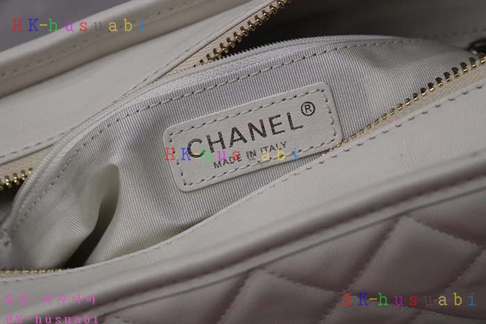 �ڹ̷��ޡ� 2018SS ���� ���긮�� ȣ���� �̵� CH A93824