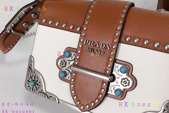 �ڹ̷��ޡ�2018SS  ����� ī�̿� ����� P 1BD045-2