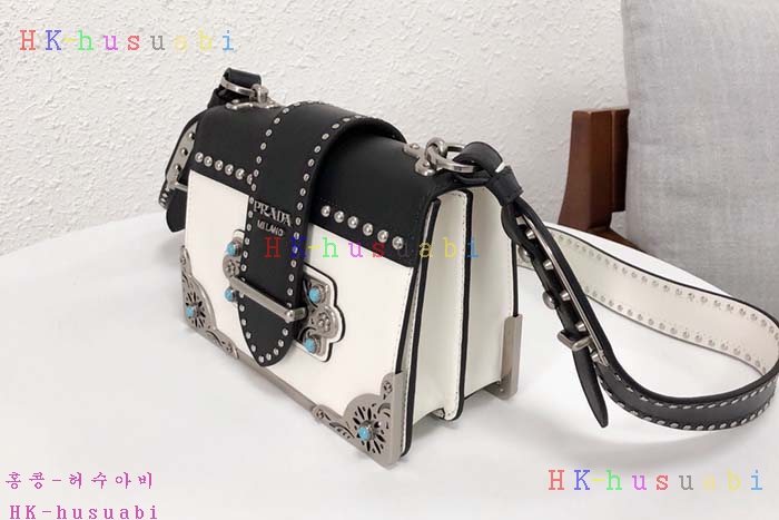 �ڹ̷��ޡ�2018SS  ����� ī�̿� ����� P 1BD045-3