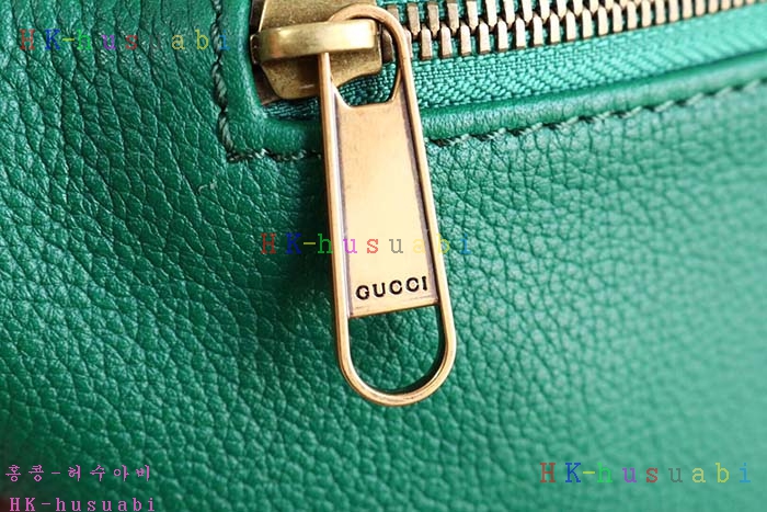 NEW 2018SS  ���� ��Ʈ�� ���� GU 493869-3