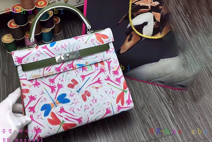 �ڹ̷��ޡ� �����޽� �̸���  H 175890