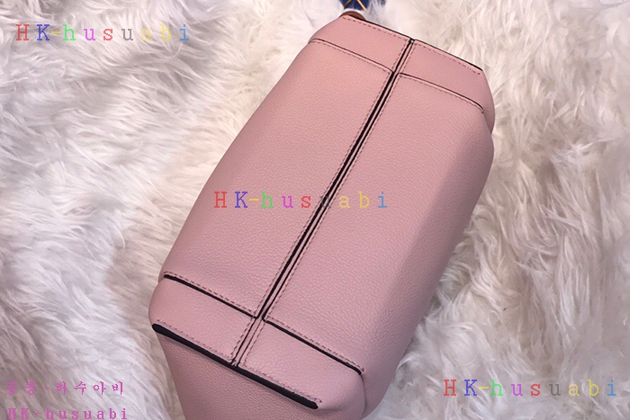 �ڹ̷��ޡ� �ο��� �ö���� �� ��Ʈ�� LW 66580