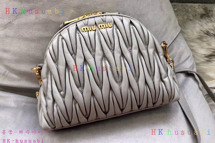 �ڹ̷��ޡ� 2018SS �̿�̿� ��Ʋ�� ����� MU 5BH092