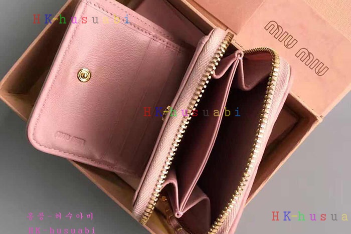 �̿�̿� ������  2016�Ż� MIU-69873-1 