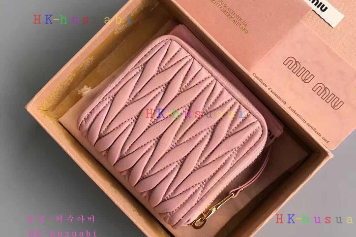 �̿�̿� ������  2016�Ż� MIU-69873-1 