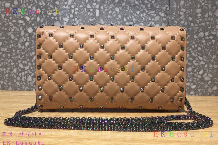 �ڹ̷��ޡ� �߷�Ƽ�� �����͵� ü�ι�  V 0137-10