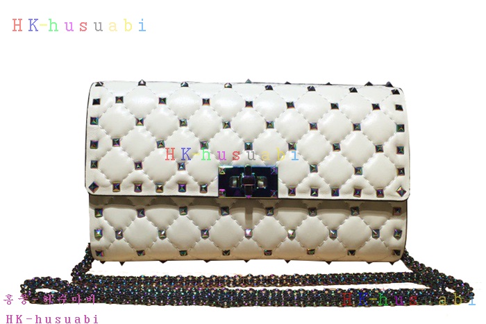 �ڹ̷��ޡ� �߷�Ƽ�� �����͵� ü�ι�  V 0137-9