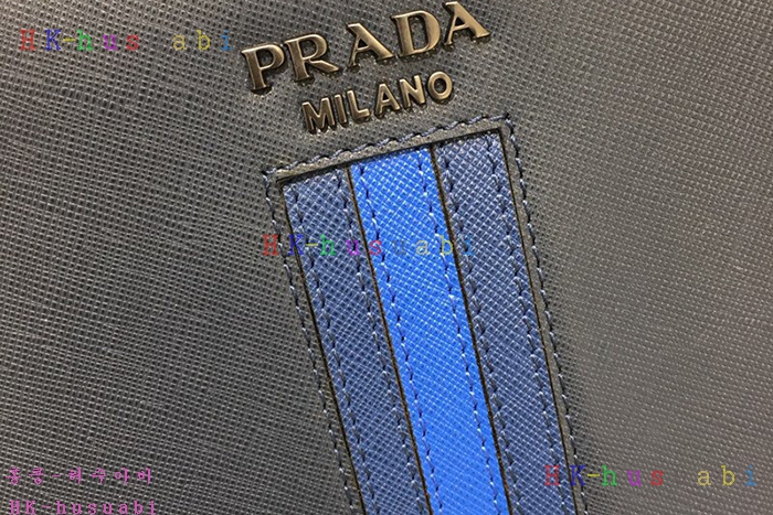 �ڹ̷��ޡ� ����� ������ �Ż� Ŭ��ġ P 2VN003R