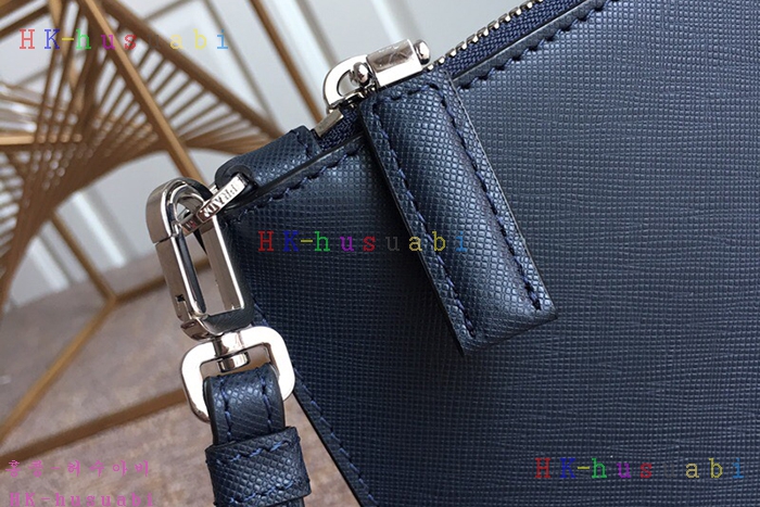 �ڹ̷��ޡ� ����� ������ �Ż� Ŭ��ġ P 2NG005-2