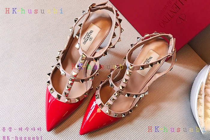 NEW 2018SS �߷�Ƽ�� ���͵��� V 695452