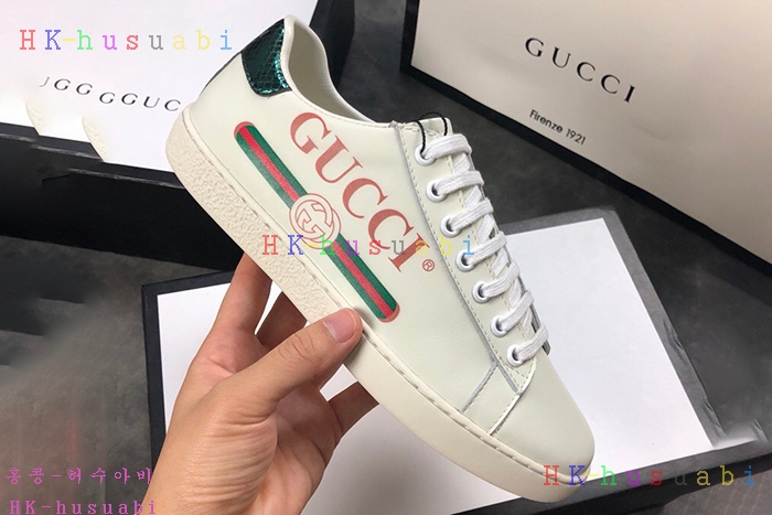 NEW 2018SS ���� ����Ŀ�� GU  778410